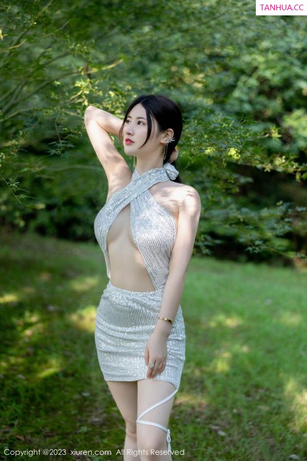 陈诗诗 诗诗 [XiuRen]高清写真图 2023.09.26 No.7441 诗诗kiki 美腿丰腴第3张图片